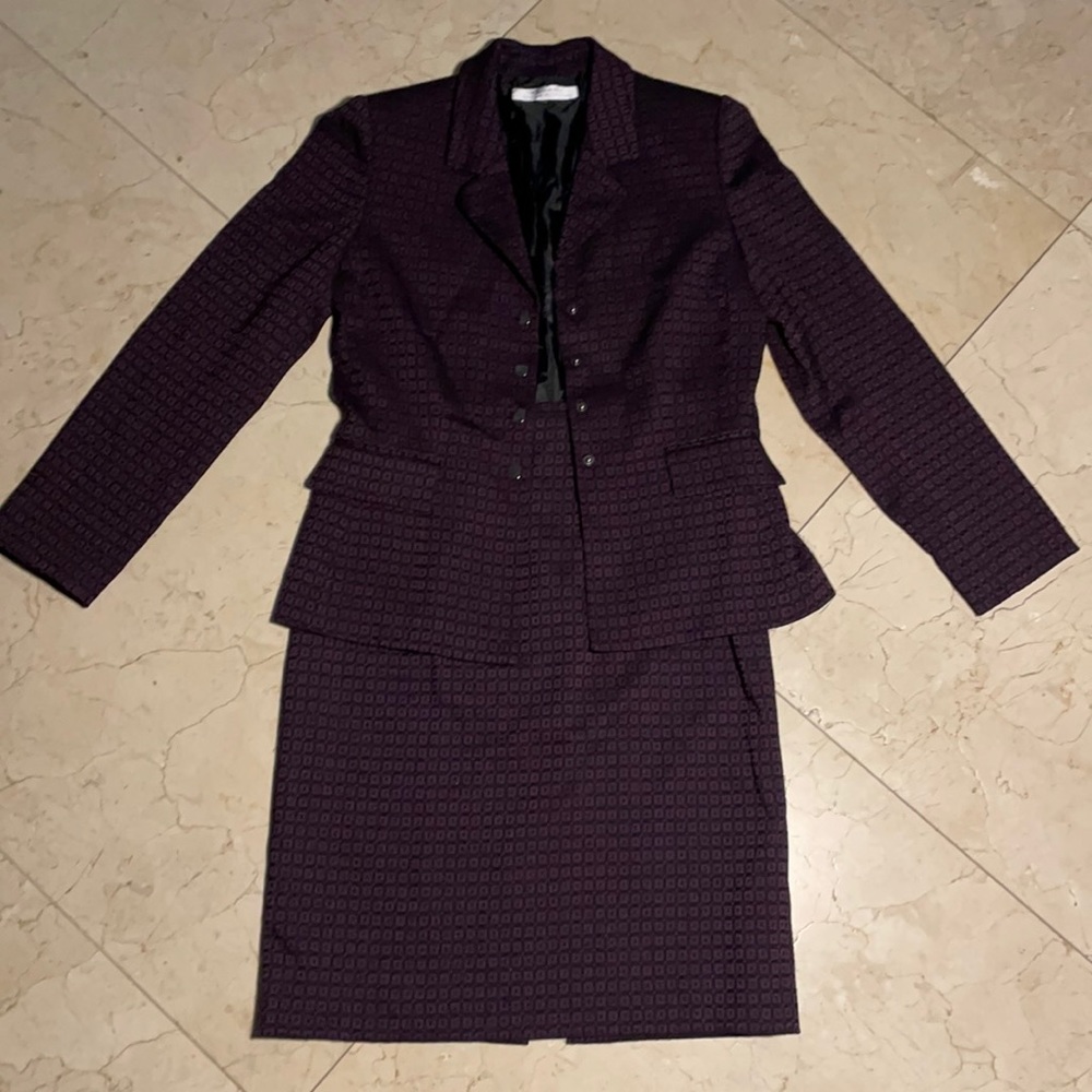 Purple Thari Suit Jacket and Skirt